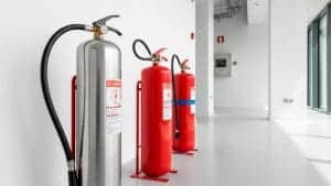 Extintores de CO2, polvo o agua